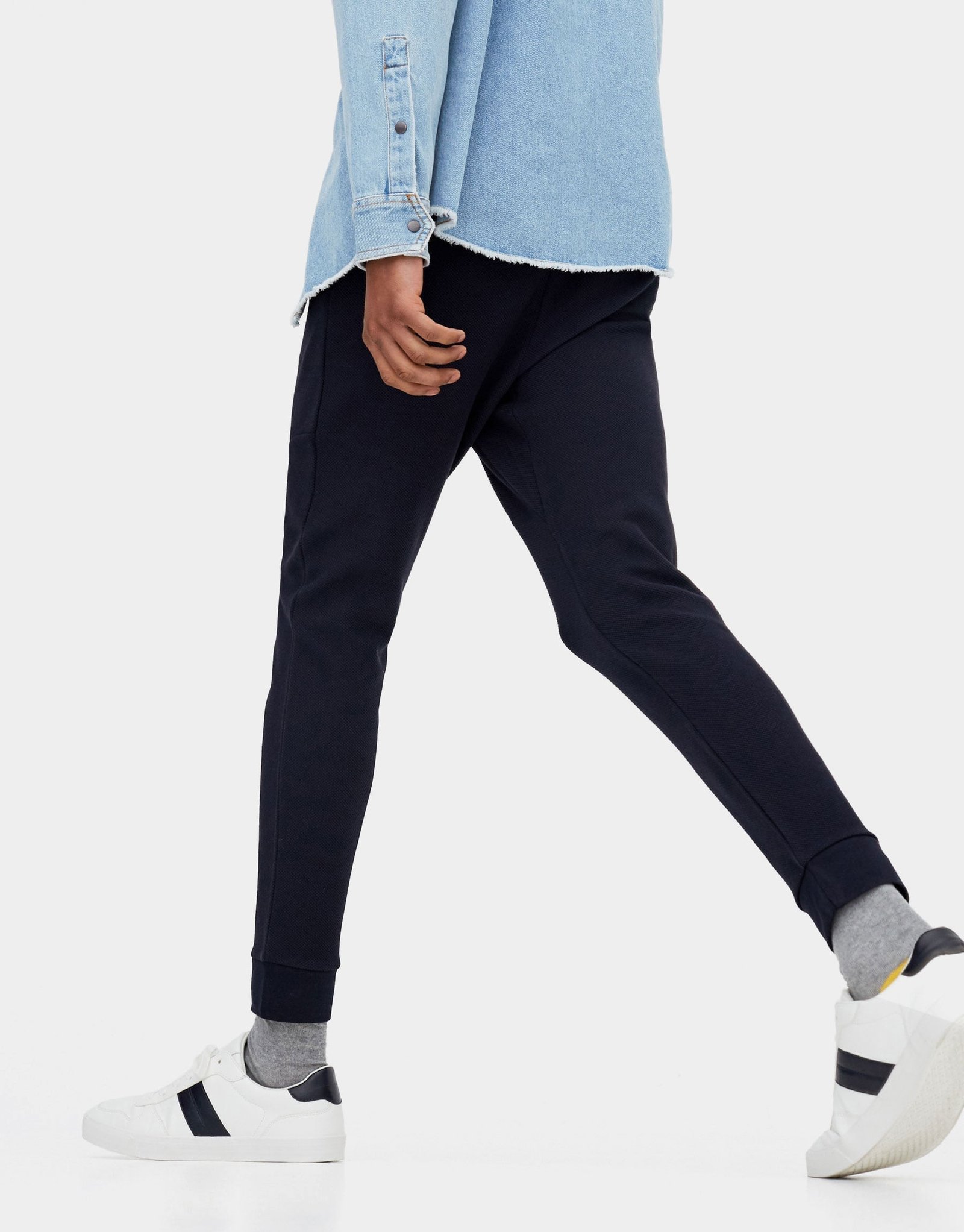 Sneakers with stripe - Image 2