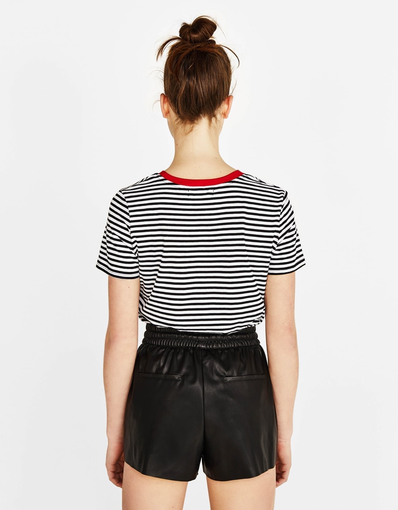 Faux leather shorts - Image 2